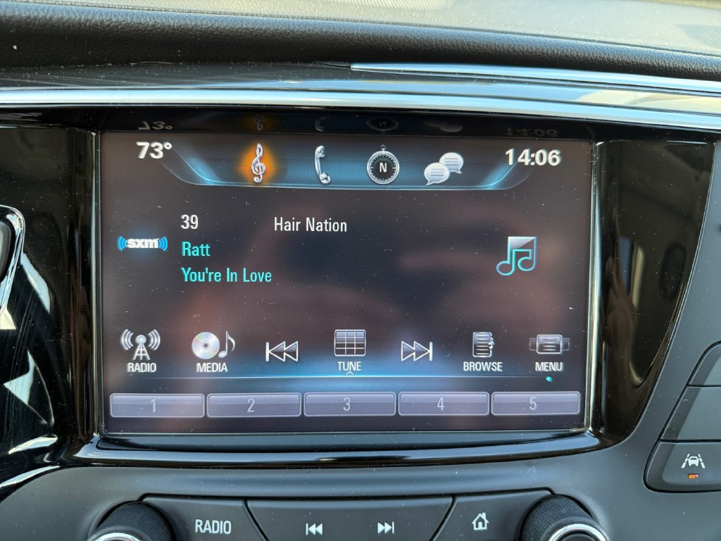 Used 2020 Buick Envision Premium AWD/4WD image 17