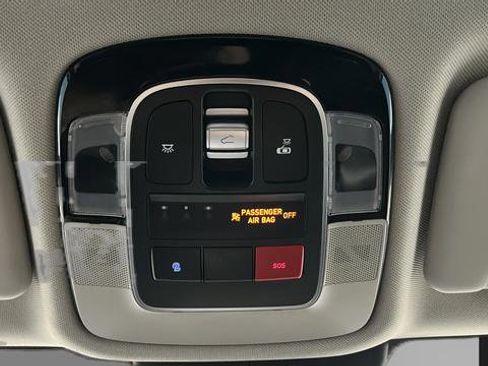 Used 2024 Hyundai Tucson Limited image 40