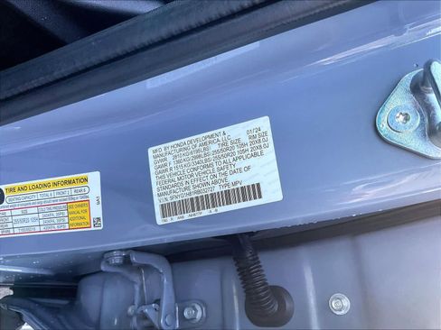 Used 2024 Honda Pilot Elite image 33