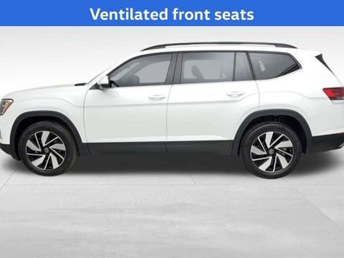 Certified 2025 Volkswagen Atlas SE image 7