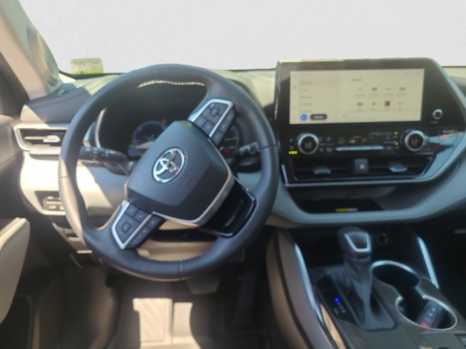 Used 2023 Toyota Highlander Platinum AWD/4WD image 14