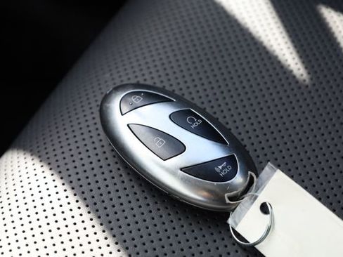 Used 2025 Hyundai Santa Fe SEL AWD/4WD image 34