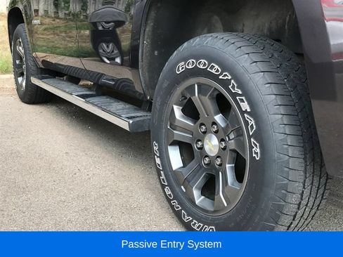 Used 2016 Chevrolet Tahoe LT AWD/4WD image 12