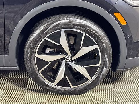 Certified 2023 Volkswagen ID.4 Pro S AWD/4WD image 24
