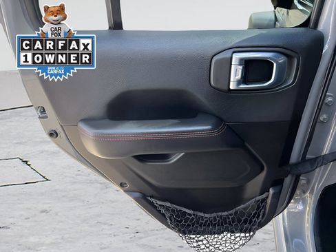 Used 2022 Jeep Wrangler Unlimited Rubicon AWD/4WD image 21