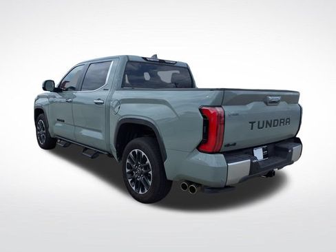Used 2025 Toyota Tundra Limited AWD/4WD image 17