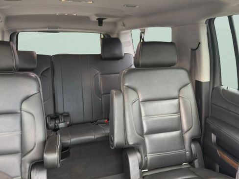 Used 2019 GMC Yukon XL Denali AWD/4WD image 11