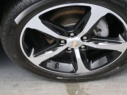 Used 2023 Chevrolet Equinox LT image 30