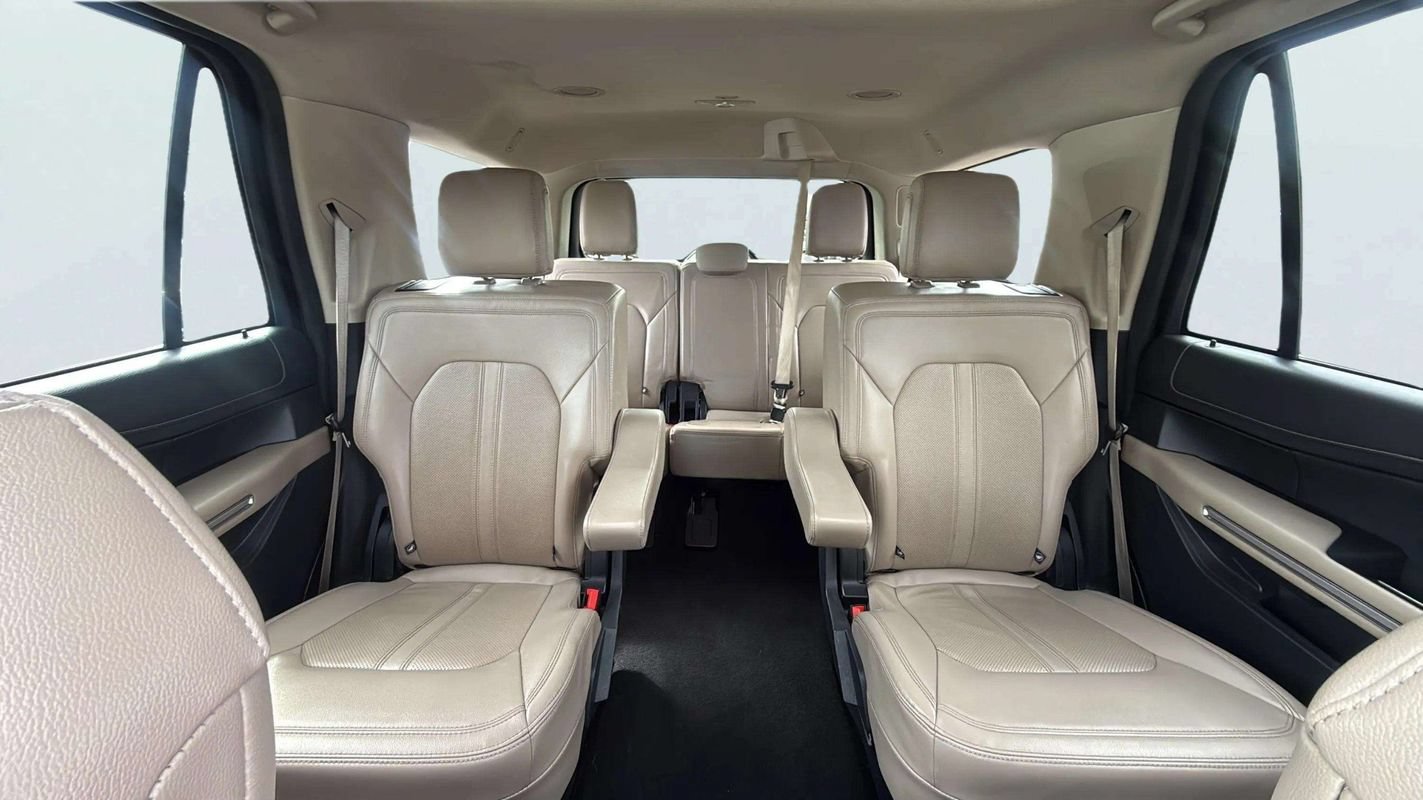 Used 2024 Ford Expedition Limited AWD/4WD image 20