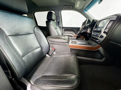 Used 2018 GMC Sierra 1500 SLT AWD/4WD image 29