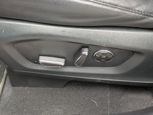 Used 2020 Ford Explorer ST w/ Premium Technology Package image 22