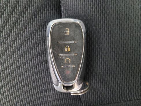 Used 2017 Chevrolet Cruze LT w/ Convenience Package image 32