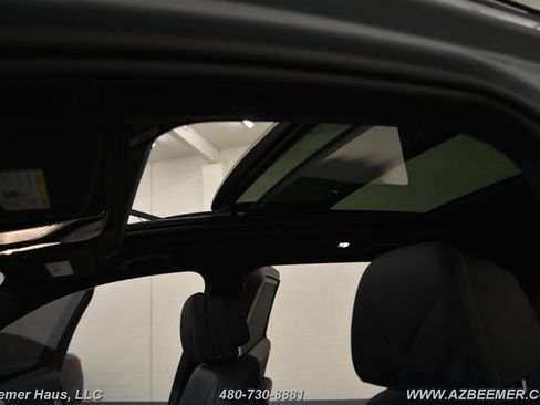 Used 2024 BMW X7 xDrive40i w/ M Sport Package image 38