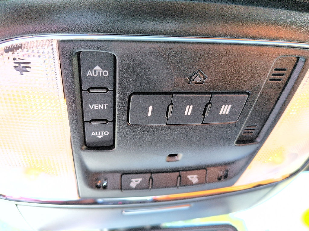 Used 2023 Dodge Charger SRT Hellcat w/ Harman/Kardon Audio Group RWD image 25