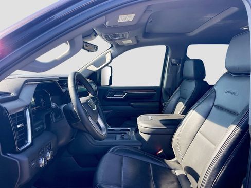 Used 2024 GMC Sierra 2500 Denali w/ Denali Reserve Package image 11