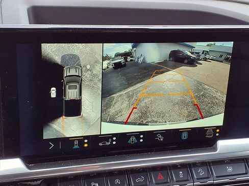 Certified 2023 Chevrolet Silverado 1500 LTZ image 11