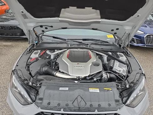 Used 2023 Audi RS 5 Sportback w/ Black Optic Carbon Package AWD/4WD image 9