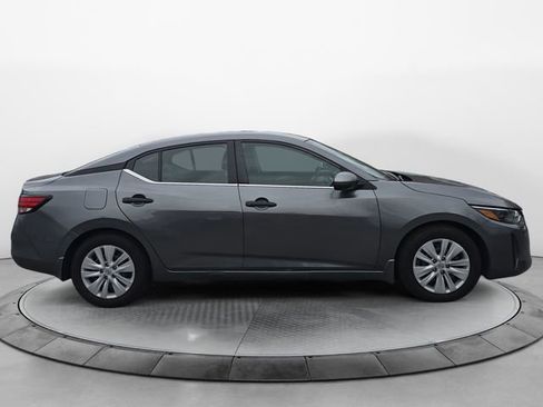 Used 2025 Nissan Sentra S w/ Lighting Package image 6