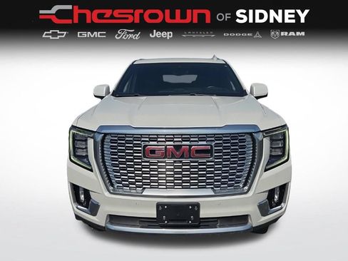 Used 2023 GMC Yukon XL Denali w/ Advanced Technology Package AWD/4WD image 2