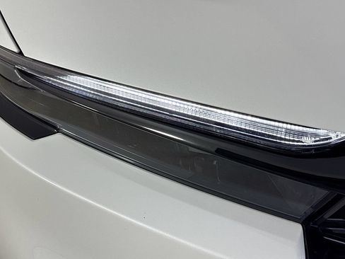 Used 2024 Honda CR-V Sport Touring image 39