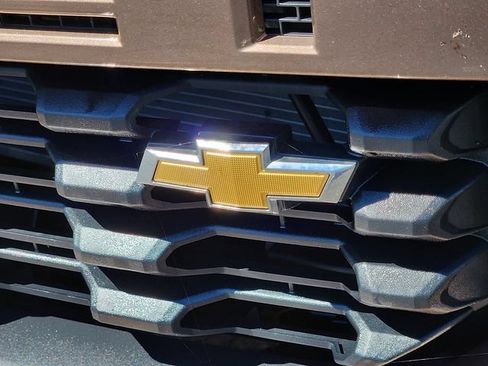 Used 2019 Chevrolet Silverado 1500 Custom w/ Custom Value Package AWD/4WD image 29