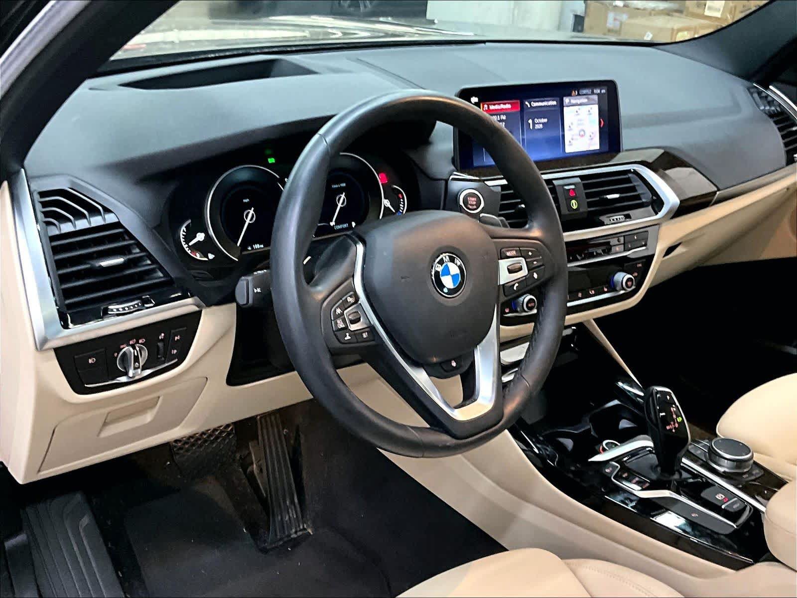 Used 2019 BMW X3 sDrive30i w/ Premium Package RWD image 16