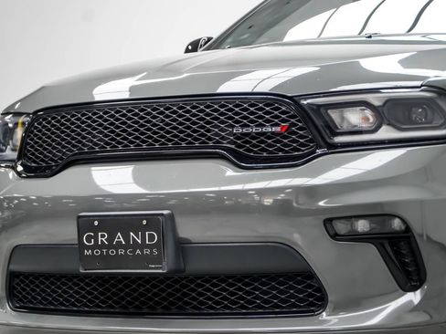 Used 2021 Dodge Durango SXT RWD image 2