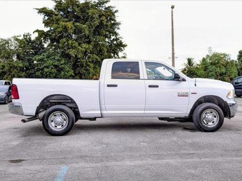 Used 2017 RAM 2500 Tradesman w/ Popular Equipment Group image 9