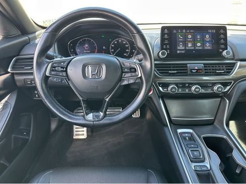 Used 2022 Honda Accord Sport image 14