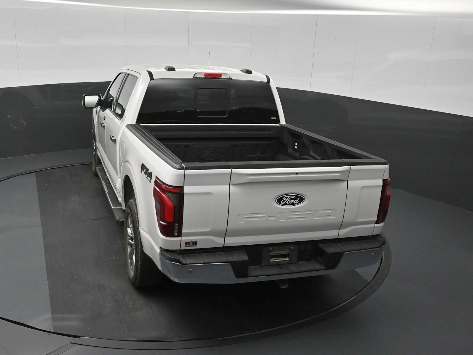 Certified 2025 Ford F150 Lariat w/ Equipment Group 501A Mid AWD/4WD image 15