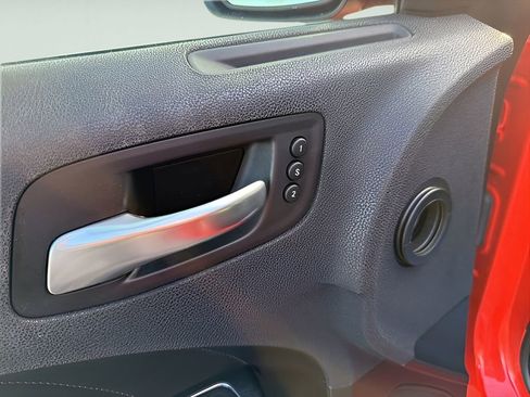 Used 2018 Dodge Charger GT image 24