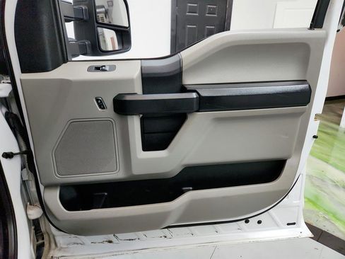 Used 2017 Ford F350 XL w/ Power Equipment Group image 21