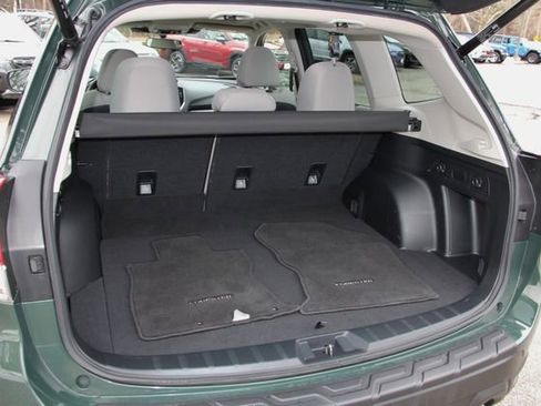 Certified 2023 Subaru Forester Premium image 31