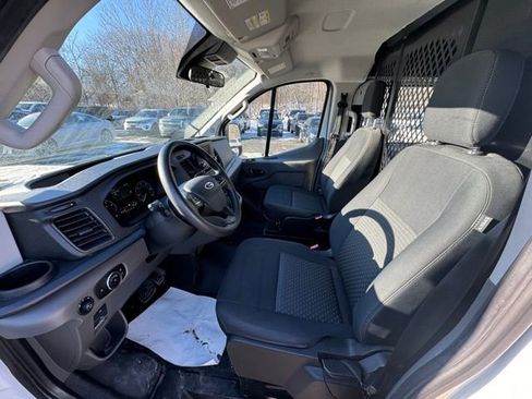 Used 2024 Ford Transit 250 Low Roof w/ Exterior Upgrade Package RWD image 11
