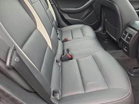 Used 2017 INFINITI QX30 Sport w/ Sport Leather Package FWD image 19