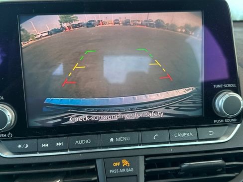 Used 2022 Nissan Altima 2.5 SV FWD image 28