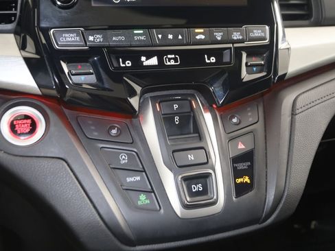 Used 2024 Honda Odyssey Sport image 27