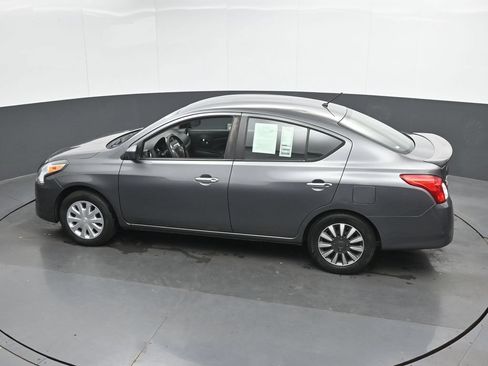 Used 2019 Nissan Versa SV FWD image 38