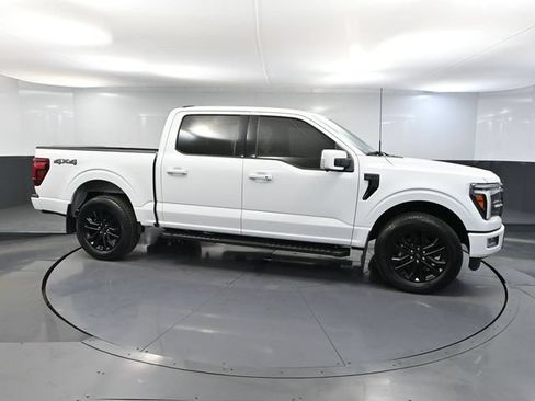 Used 2024 Ford F150 Lariat AWD/4WD image 4