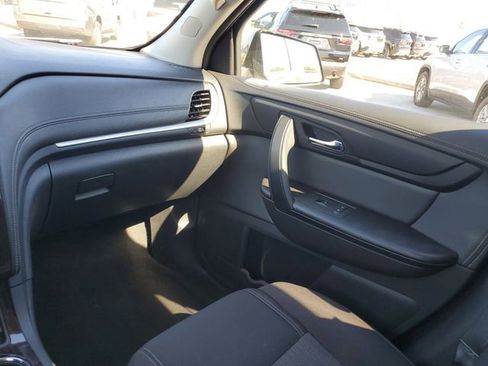 Used 2016 Chevrolet Traverse LT AWD/4WD image 10