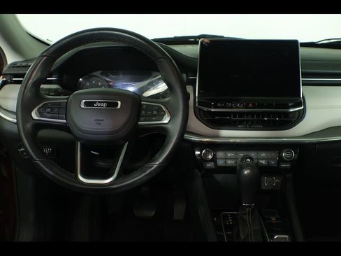 Used 2022 Jeep Compass Limited AWD/4WD image 15
