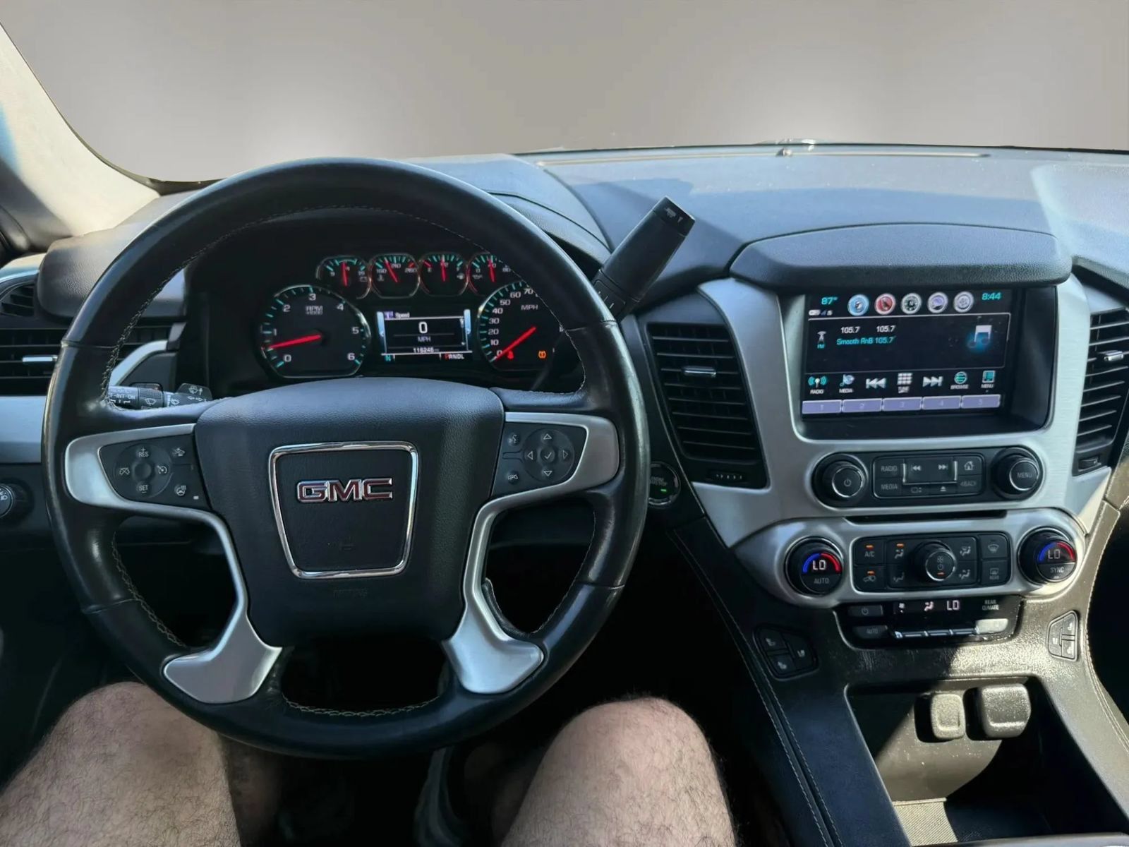 Used 2019 GMC Yukon SLT w/ Open Road Package RWD image 31