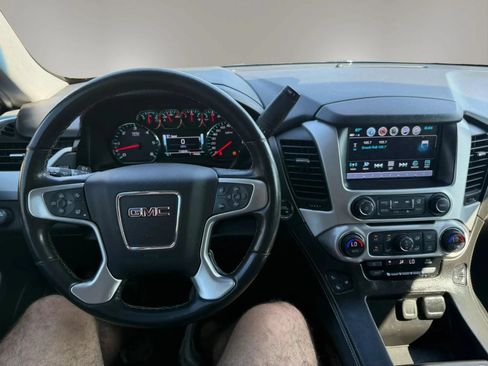 Used 2019 GMC Yukon SLT w/ Open Road Package RWD image 31