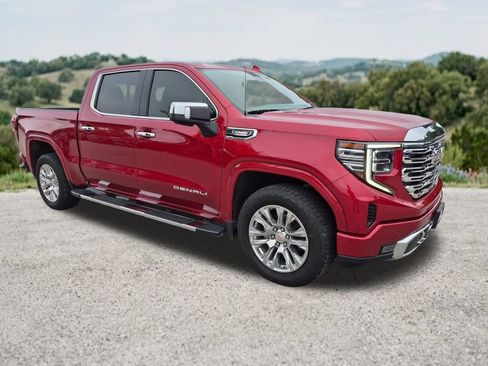 Used 2024 GMC Sierra 1500 Denali AWD/4WD image 1