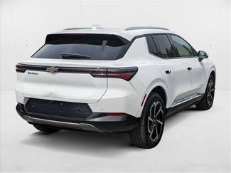 New 2025 Chevrolet Equinox EV LT video 2