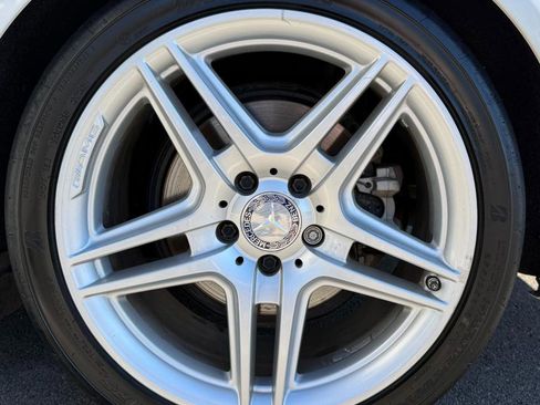 Used 2015 Mercedes-Benz C 250 Coupe image 21