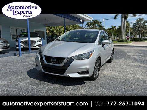 Used 2021 Nissan Versa SV FWD image 1