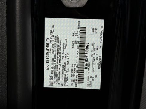 Used 2025 Ford Mustang GT Premium RWD image 38