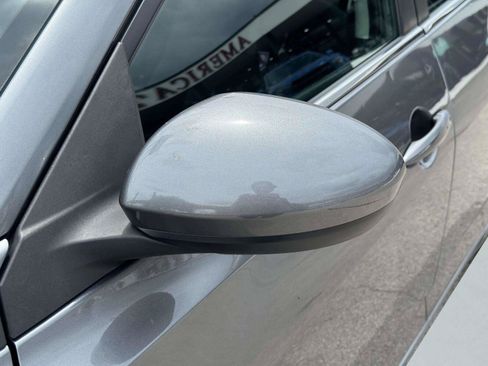 Used 2024 Nissan Sentra SV FWD image 13