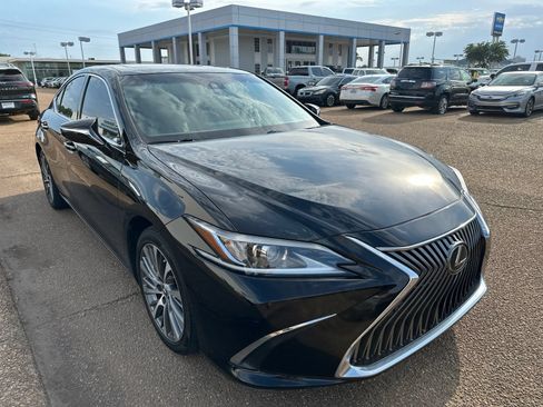 Used 2020 Lexus ES 350 w/ Premium Package FWD image 3